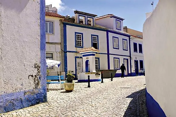 Sun's House Ericeira